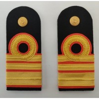 Spalline (paio) per uniforme di servizio estiva (S.E.B) e ordinaria estiva (O.E.) o uniforme da sera estiva "DINNER" da Genio infrastrutture della Marina Militare Italiana (tutti i gradi da GM a CV) Spalline (paio) per uniforme di servizio estiva (S.E.B) e ordinaria estiva (O.E.) o uniforme da sera estiva "DINNER" da Genio infrastrutture della Marina Militare Italiana (tutti i gradi da GM a CV)